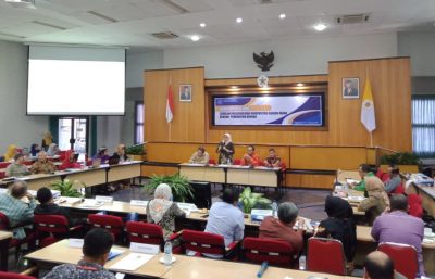 Wabup presentasi di UGM