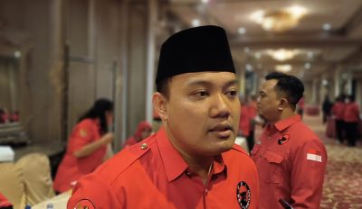 Anak Mensos Lawan Petahana, Benarkah? 