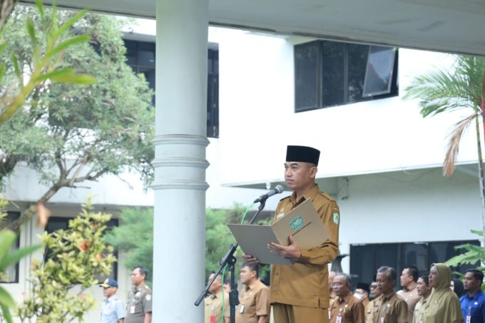 Sekda Pemkba Lumajang umumkan perubahan kenaikan pangkat ASN 