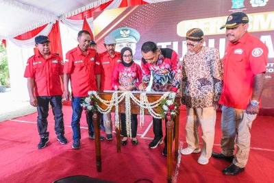 Tugu Lansia Didirikan di Kelurahan Balongsari Surabaya