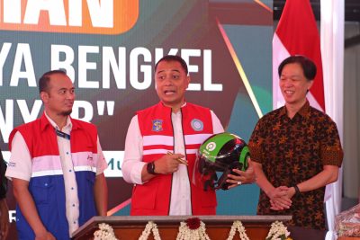 Padat Karya Pitstop Manyar Kerjasama Pemkot, GoTo dan Pertamina