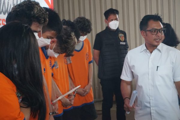 Prostitusi Online Anak Terbongkar di Surabaya, Korban Kabur dan Lapor ke Polisi, 7 Tersangka di amankan