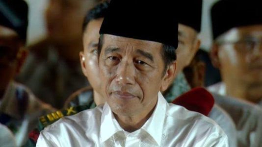Jelang Akhir Masa Jabatan Jokowi Minta Maaf kepada Masyarakat