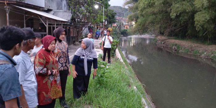 Tri Rismaharini Tawarkan Solusi Drainase dan Penghijauan untuk Cegah Banjir di Malang