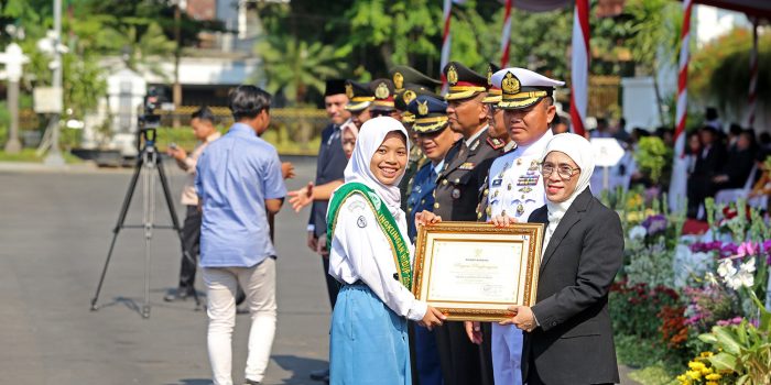 36 Pemuda Surabaya Terima Penghargaan di Hari Sumpah Pemuda