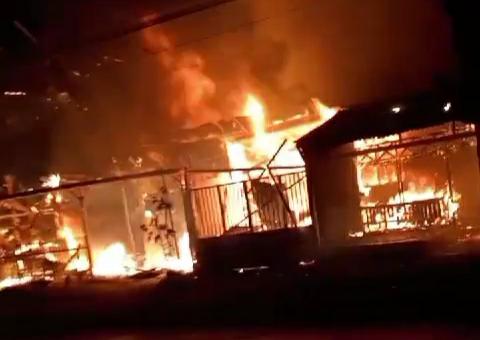 Kebakaran Hanguskan Tempat Hiburan Malam di Probolinggo, Satu Orang Dilarikan ke Rumah Sakit