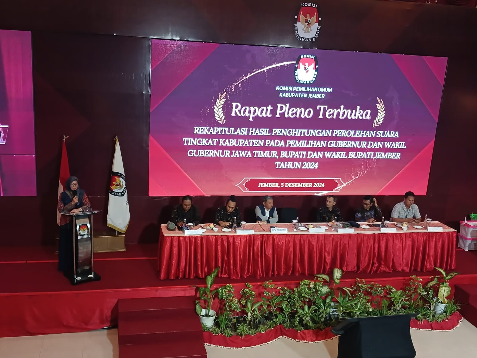 Hasil Rekapitulasi Pilkada Jember: Paslon Fawait-Djoko Unggul dari Petahana