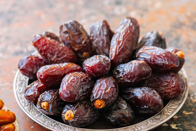 Kurma Dikonsumsi