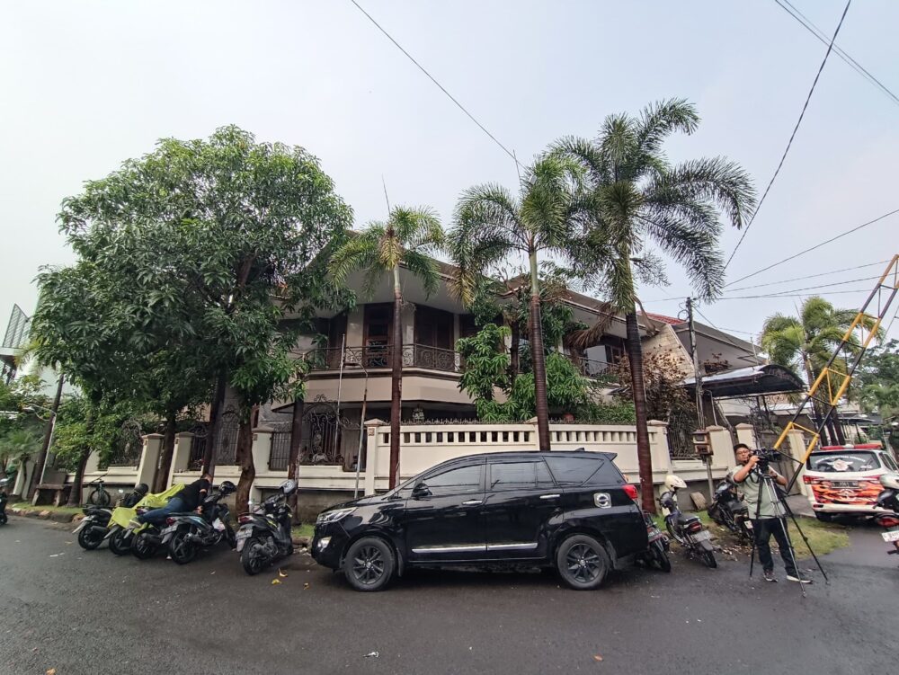 KPK Geledah Rumah La Nyalla di Surabaya, Tak Temukan Barang Bukti