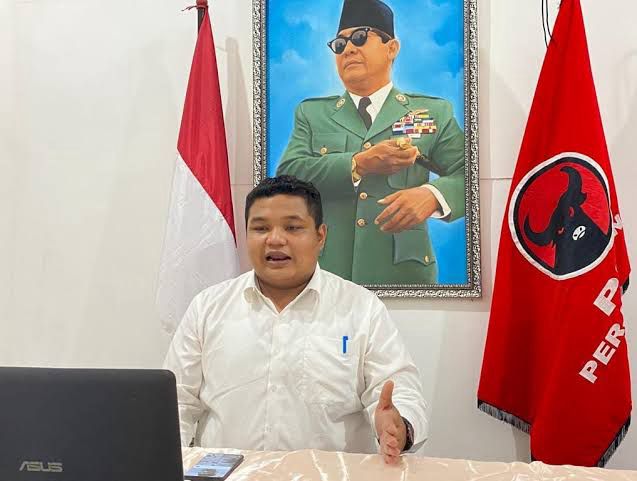 PDIP Surabaya Puji Langkah Eri Cahyadi Selesaikan Kasus Penahanan Ijazah