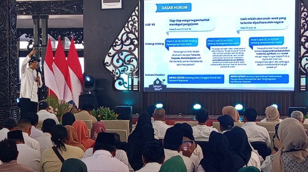 Gus Ipul Ajak Pilar Sosial Bersinergi Perangi Kemiskinan di Lumajang