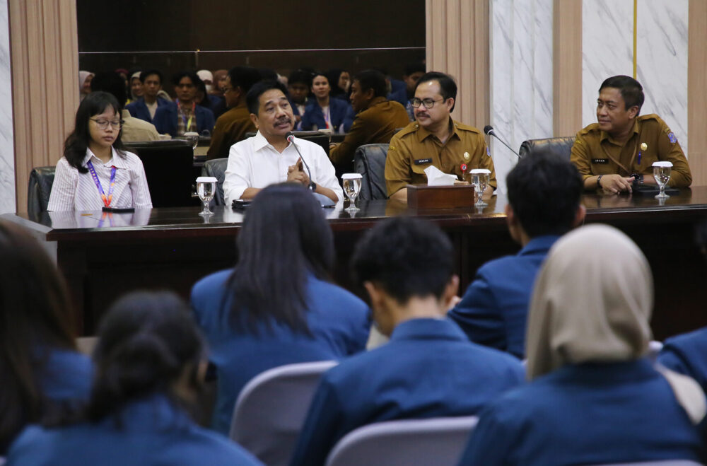 Pemkot Surabaya Terima Mahasiswa PKL FISIP UNAIR, Dorong Kritik Membangun