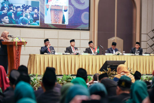 Cak Eri Dorong Guru Profesional Gunakan AI