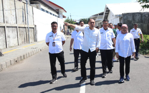 Warga Wajib Garasi, Ekspedisi Dilarang Bongkar Muat di Jalan