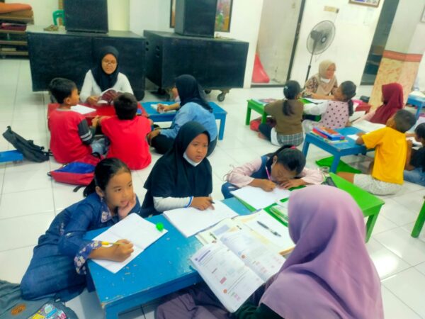 Inovboyo 2025 Dorong Lompatan Inovasi di Dunia Pendidikan Surabaya