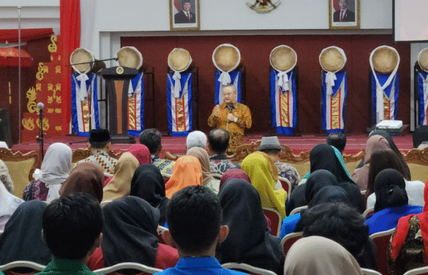 Mahasiswa PTMA Jadi Relawan Pendidikan di 48 Sanggar Belajar Malaysia