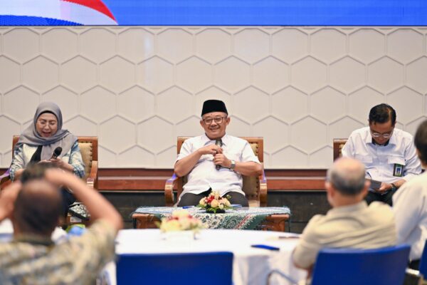 SPMB Hadir, Anak Tak Harus Cari Sekolah Jauh dari Rumah