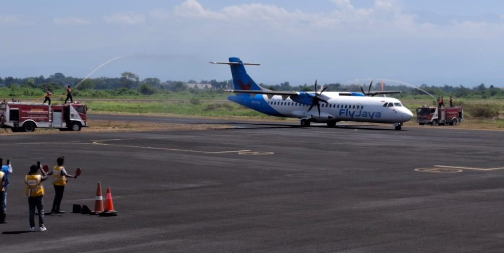 Fly Jaya Terbang Perdana Jember–Jakarta, Kado HUT RI ke-80 Warga Tapal Kuda