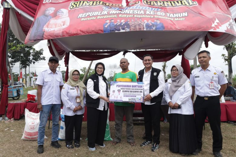 Petani Cabai dan Semangka di Lumajang Terima Bantuan dari DBHCHT Petani Cabai dan Semangka di Lumajang Terima Bantuan dari DBHCHT