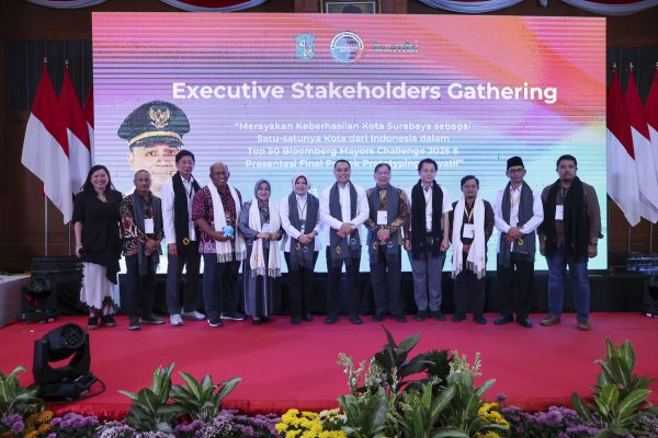 Surabaya Masuk Top 50 Bloomberg Challenge Berkat Inovasi Ini Surabaya Masuk Top 50 Bloomberg Challenge Berkat Inovasi Ini