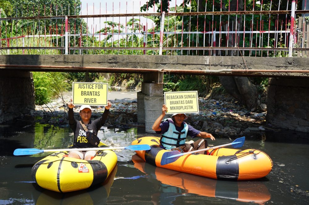 Ecoton Desak Pengakuan Hak-Hak Sungai Brantas sebagai Makhluk Hidup