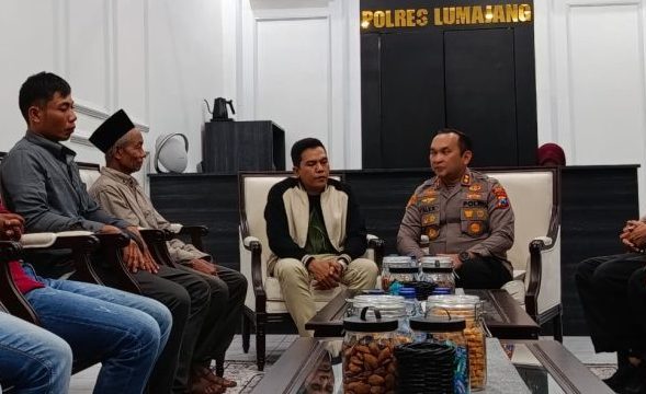 Keluarga Tersangka Curanwan Sampaikan Permohonan Maaf Keluarga Tersangka Curanwan Sampaikan Permohonan Maaf