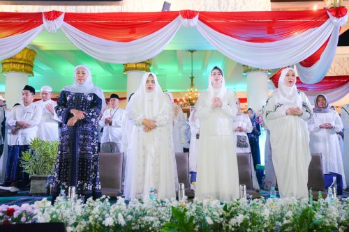 Hari Santri 2025, Ribuan Warga Surabaya Ikut Sholawat Akbar Hari Santri 2025, Ribuan Warga Surabaya Ikut Sholawat Akbar