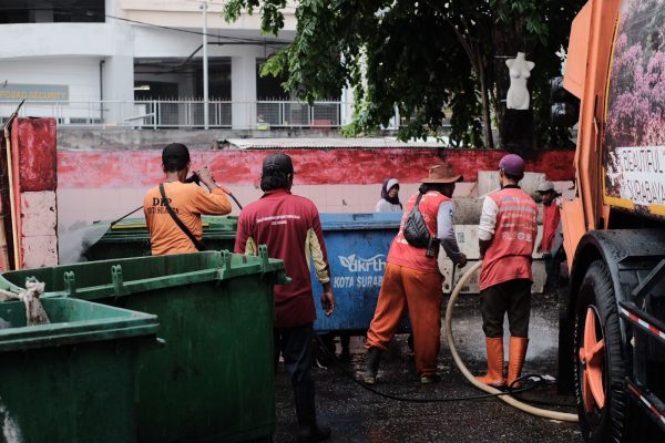 Surabaya Sediakan TPS Khusus Sampah Besar