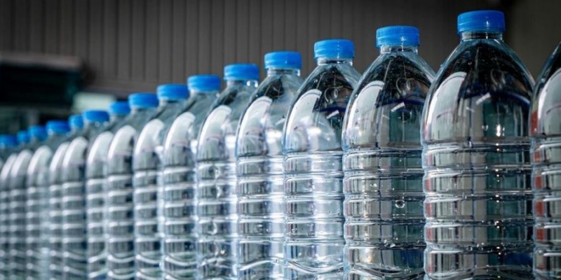 DPR Panggil Sejumlah Perusahaan Air Minum Dalam Kemasan, Ini yang Dibahas