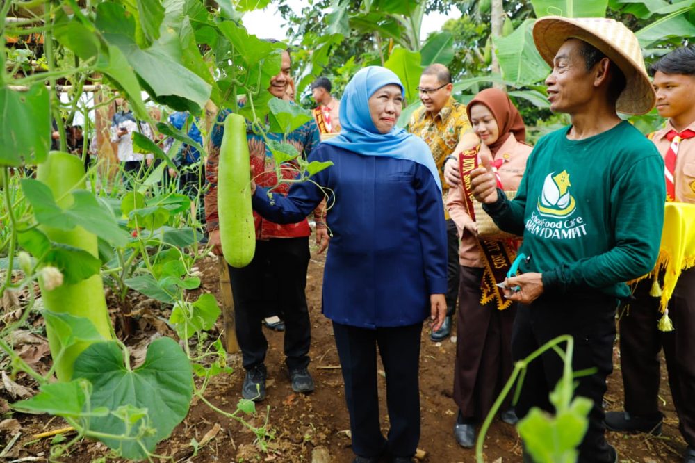 Gubernur Khofifah Apresiasi SMAN 1 Dampit, Siap Jadi Role Model Ketahanan Pangan