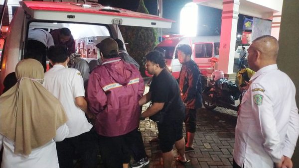 Dua Warga Kediri Terluka Usai Motor Tergelincir di Abu Semeru