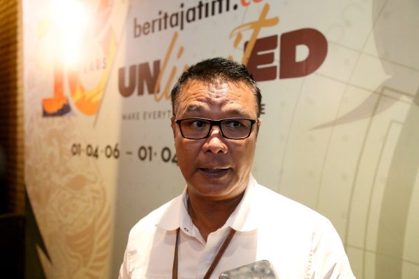 Viral Petugas Main Game di Balai Kota, Ternyata Bukan ASN