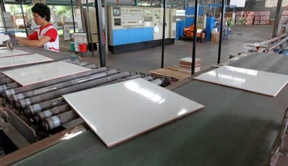 Kebijakan Pro-Industri Dongkrak Produksi Keramik Nasional, Importir Beralih ke Pabrik Lokal