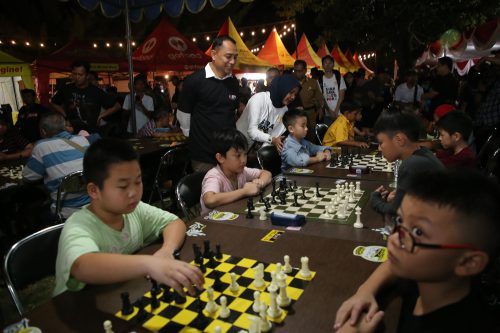 Turnamen Catur Internasional Kembali Hadir di Kota Pahlawan Turnamen Catur Internasional Kembali Hadir di Kota Pahlawan