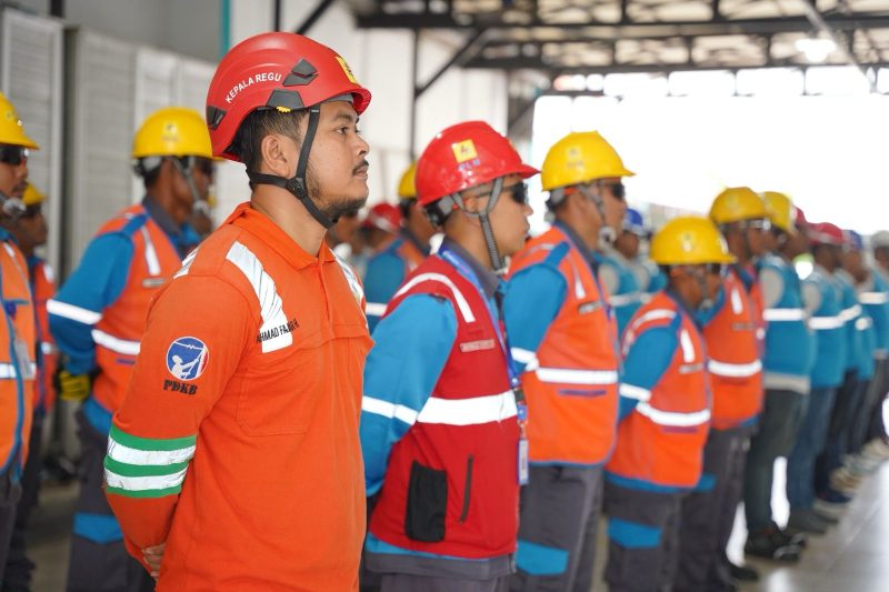 PLN UID Jatim Kirim 33 Personel untuk Percepat Pemulihan Listrik di Aceh PLN UID Jatim Kirim 33 Personel untuk Percepat Pemulihan Listrik di Aceh
