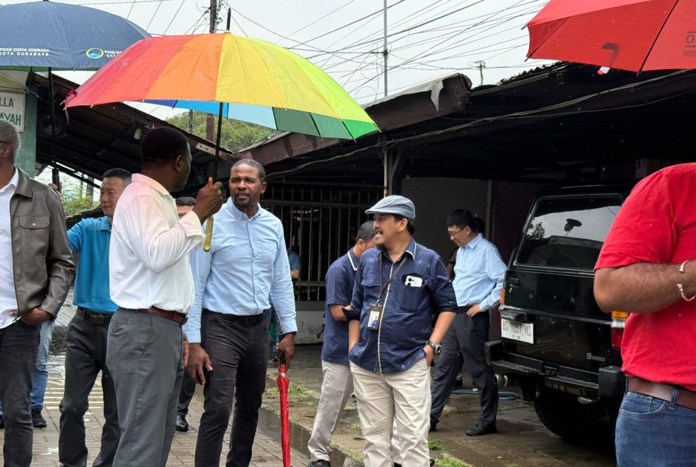 Delegasi Antigua Pelajari Smart Water Meter di Perumda Surya Sembada Surabaya