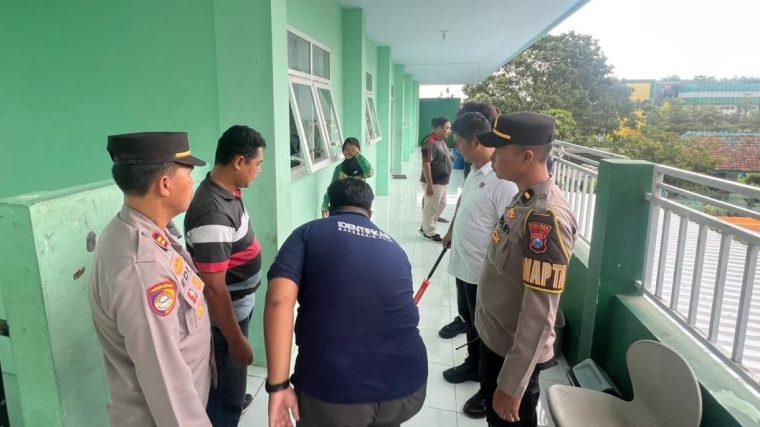 Geger! Pelajar MTsN 1 Lumajang Terkena Peluru Nyasar Saat Jam Istirahat Sekolah