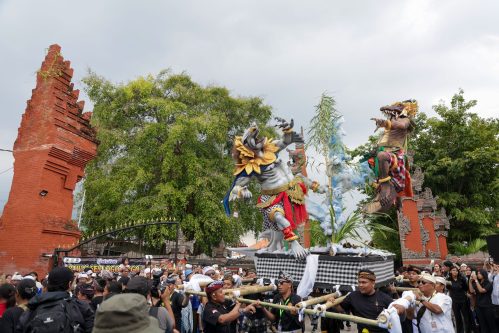 Ogoh-Ogoh Sambut Nyepi di Surabaya, Simbol Penyucian Diri dan Harmoni
