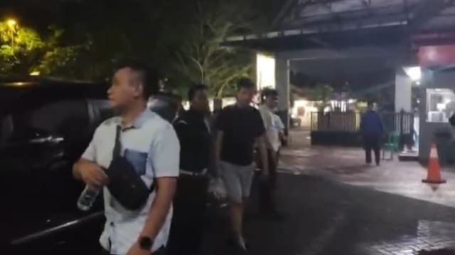 Buron Lima Tahun, Terpidana Kasus KDRT Ditangkap Tim Tabur Kejari Surabaya