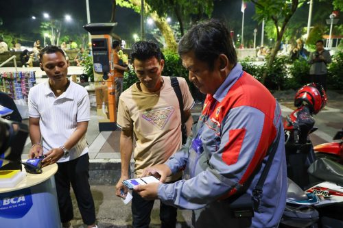 Perluasan Parkir Digital Surabaya Libatkan 616 Jukir