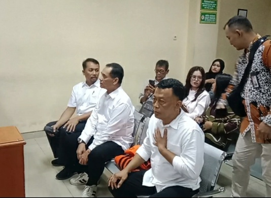 Dakwaan Kedua, Sugiri Sancoko Disebut Terima Suap Rp950 Juta dari Direktur CV Cipto Makmur Jaya