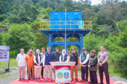 Groundbreaking JLKT Bromo Dimulai, Khofifah: Dorong Wisata Berkelanjutan dan Pemerataan Ekonomi