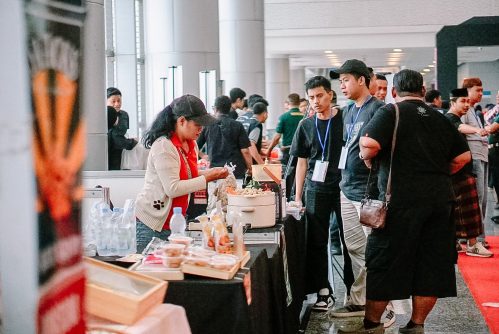 Turnamen Domino Surabaya 2026 Gerakkan UMKM Lokal, Ribuan Pengunjung Ramaikan Transaksi Ekonomi