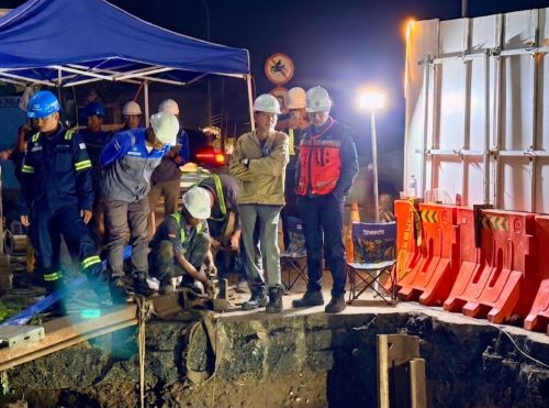 PAM Surya Sembada Kota Surabaya Tuntaskan Perbaikan Pipa Diameter 1500mm di Raya Taman L Dukuh Menanggal Tanpa Mematikan Air