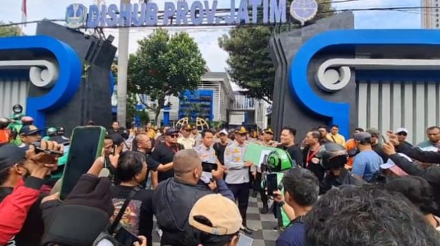 Ratusan Driver Online Demo di Surabaya–Sidoarjo, Tuntut Perda hingga Hapus Tarif Murah