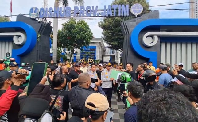 Ratusan Driver Online Demo di Surabaya–Sidoarjo, Tuntut Perda hingga Hapus Tarif Murah