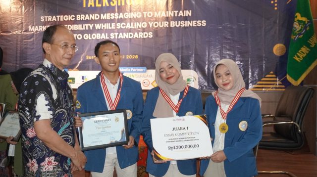 Bukan Sekadar Kejar Nilai IPK, Kadin Jatim Dorong Mahasiswa Punya Nyali Kolaborasi di Dunia Nyata
