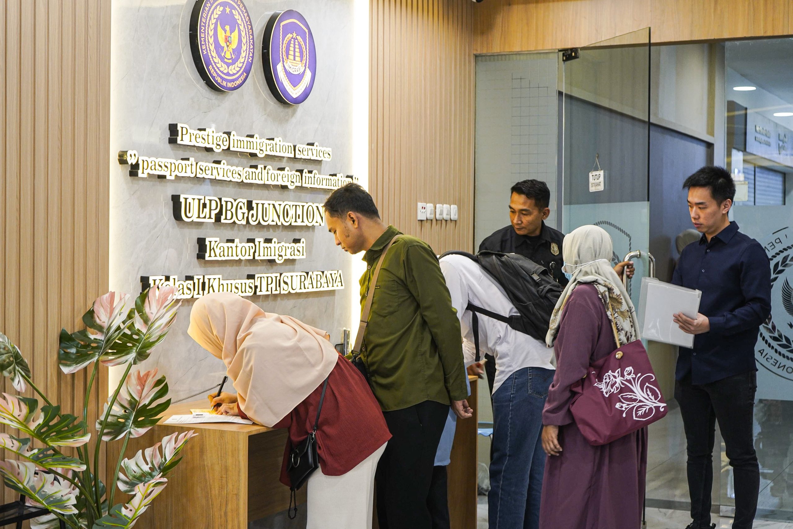 Tuntas Berangkatkan 43.998 Jemaah, Embarkasi Surabaya Terapkan Layanan 'Makkah Route'