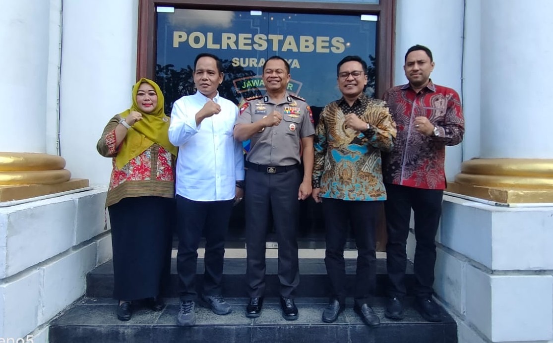 Kunjungan Ketua DPRD Kota Surabaya ke Polrestabes Surabaya Jelang Hari Kemerdekaan, DPRD dan Polrestabes Surabaya Perkuat Sinergi Jaga Kamtibmas