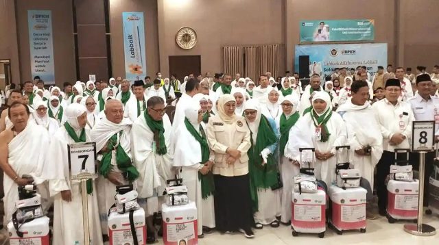 Kloter 116 Tutup Pemberangkatan Haji Embarkasi Surabaya, 30 Jemaah Gagal Berangkat
